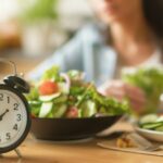 Goodbye Afternoon Slump: Why a Salad Lunch Keeps Your Energy Stable