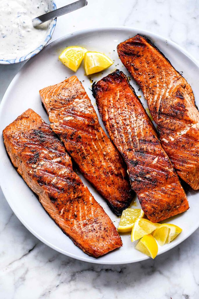 Effortless Nutrition: The Minimalist’s Guide to Cooking Salmon